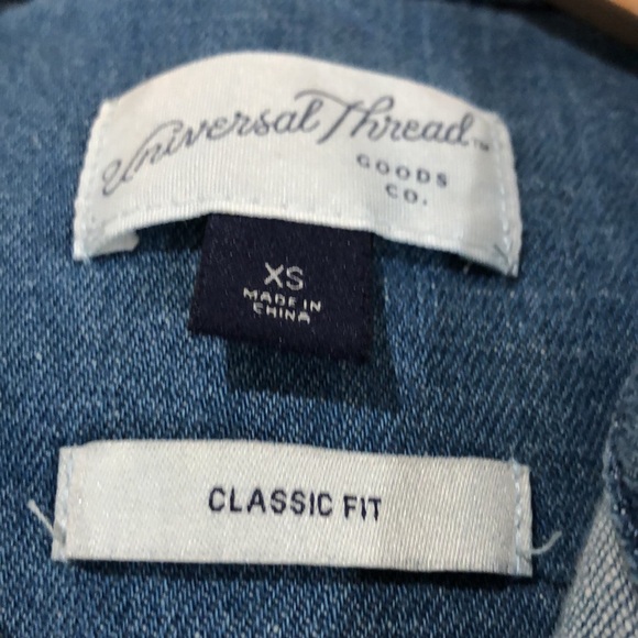 Universal Thread Classic Fit Denim Shirt - Picture 11 of 12
